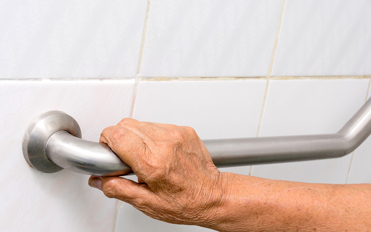 Einfache Massnahmen für mehr Sicherheit im Alltag von Seniorinnen und Senioren (Teil 2)